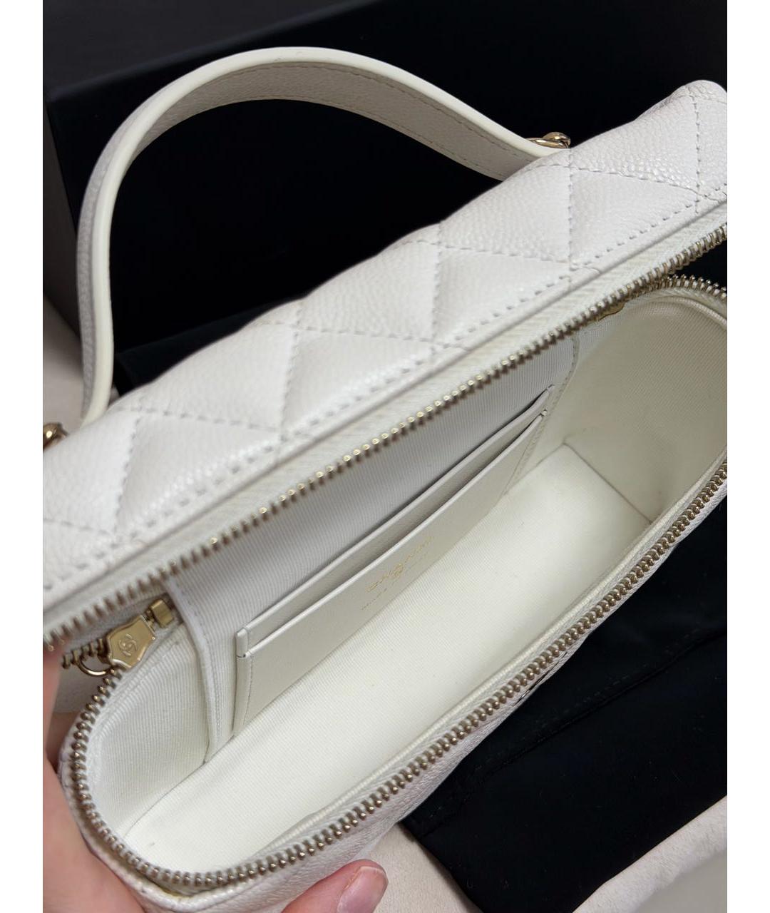 CHANEL Белая кожаная сумка через плечо, фото 7