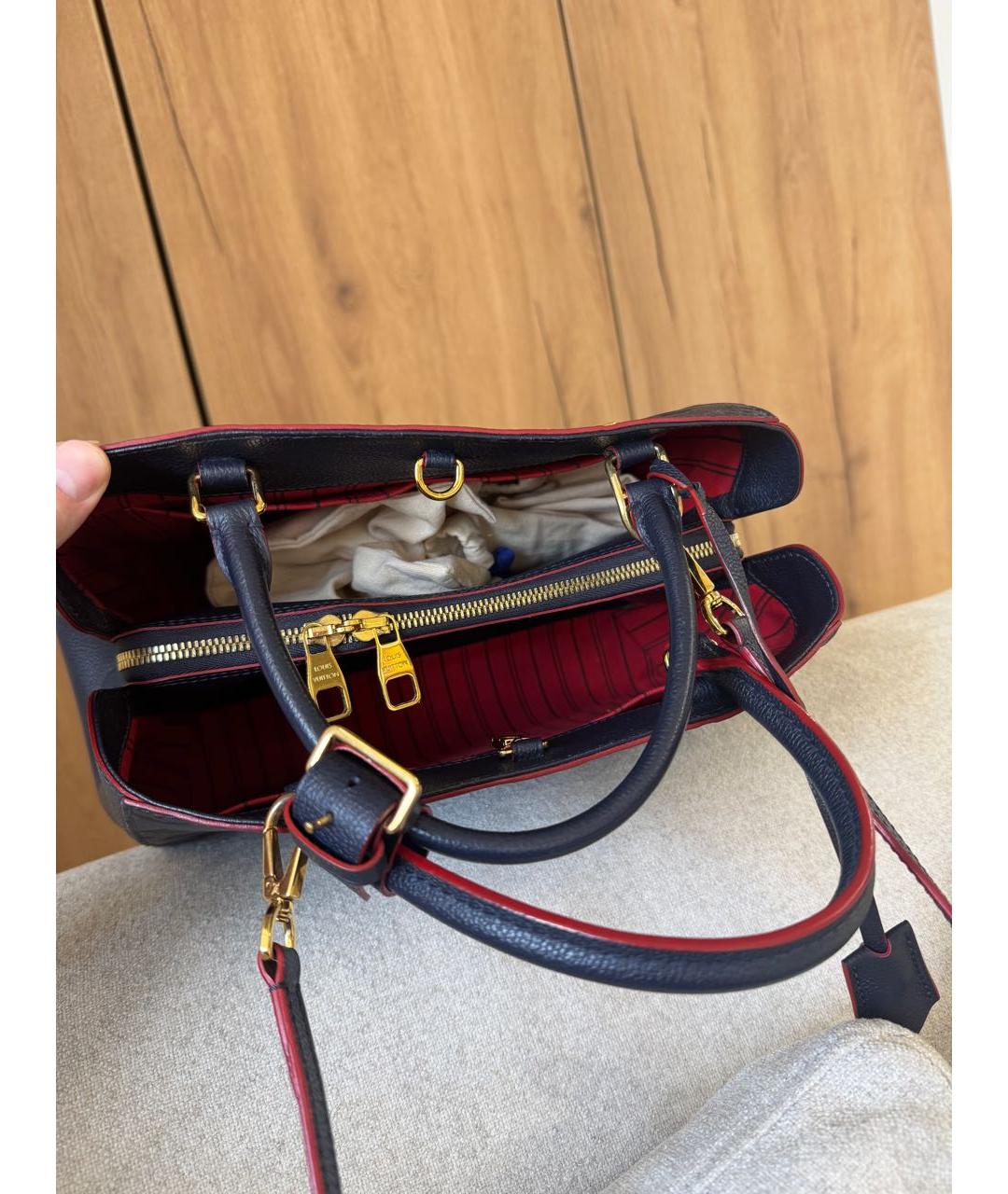 LOUIS VUITTON Темно-синяя кожаная сумка с короткими ручками, фото 4