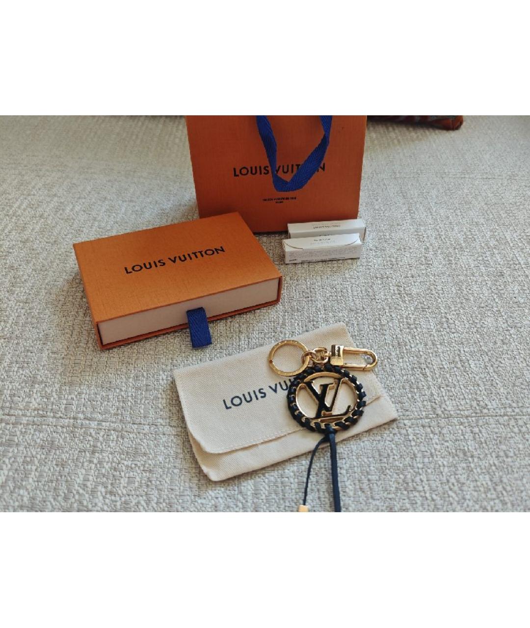 LOUIS VUITTON Черный брелок, фото 3