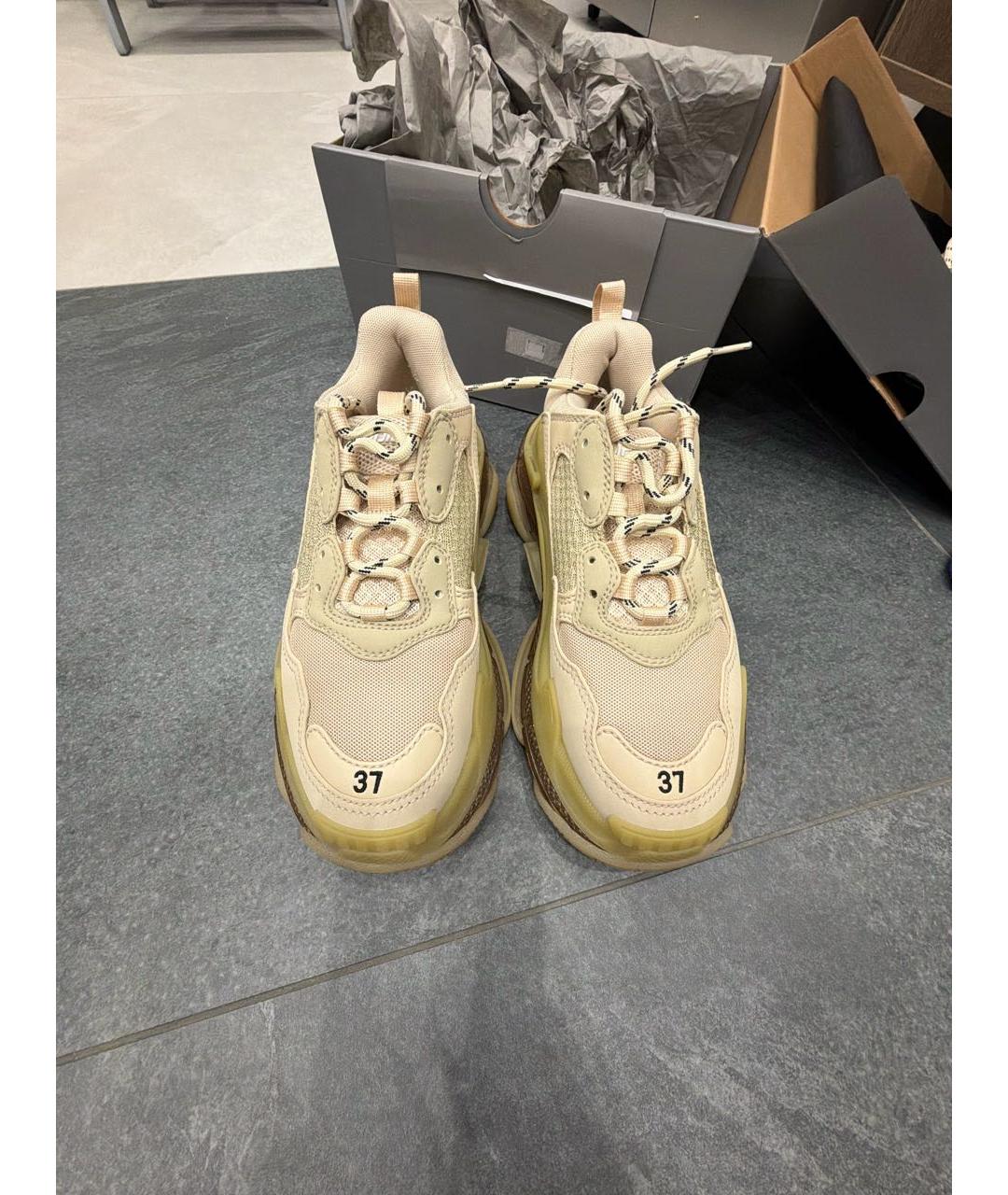 BALENCIAGA Бежевые кожаные кроссовки, фото 2