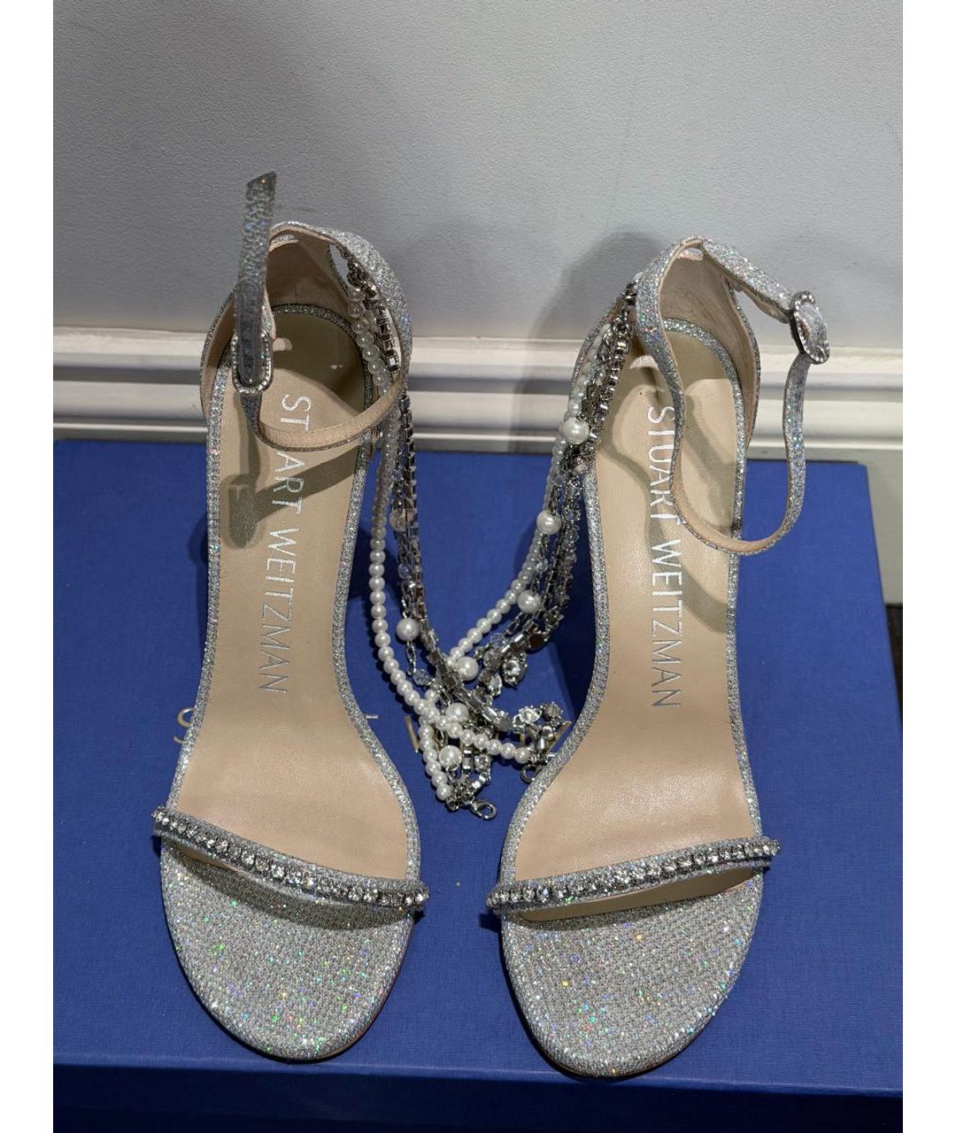 STUART WEITZMAN Серебряные текстильные босоножки, фото 2