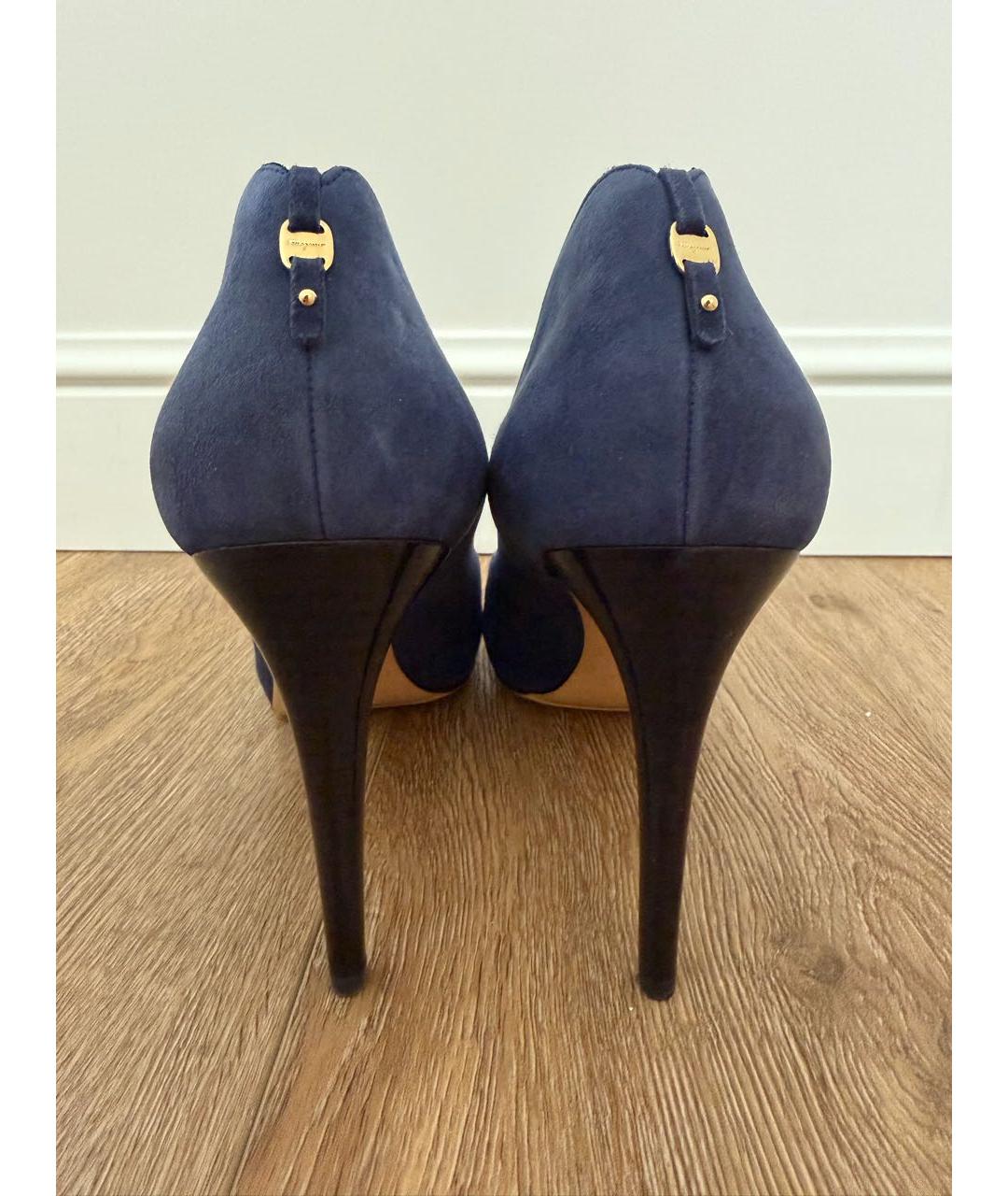 FERRAGAMO Темно-синие замшевые туфли, фото 4