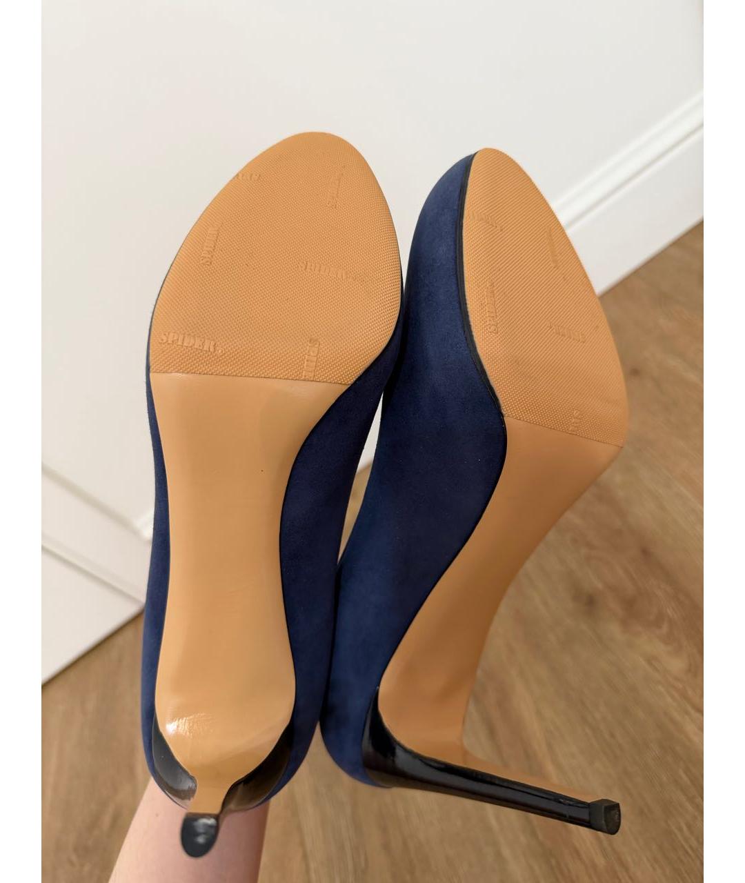 FERRAGAMO Темно-синие замшевые туфли, фото 5