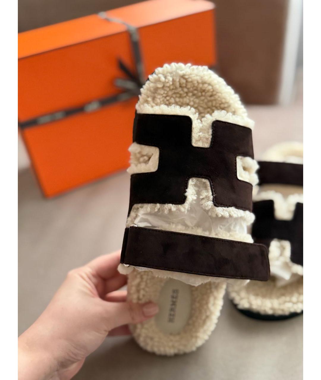 HERMES Коричневые замшевые сандалии, фото 5