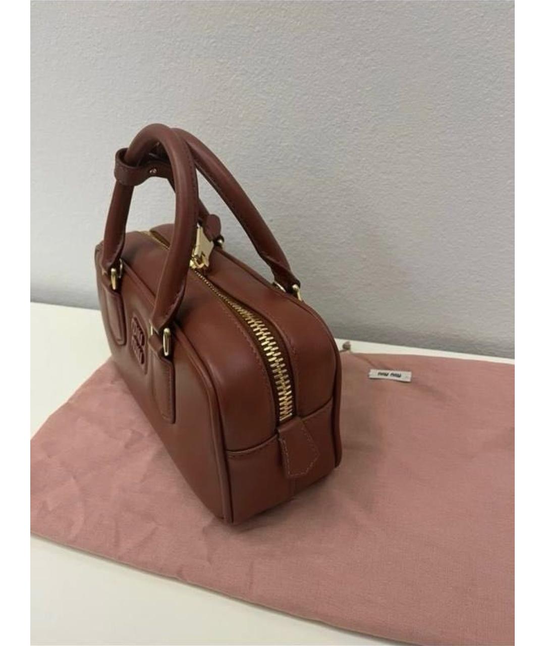 MIU MIU Коричневая кожаная сумка через плечо, фото 6