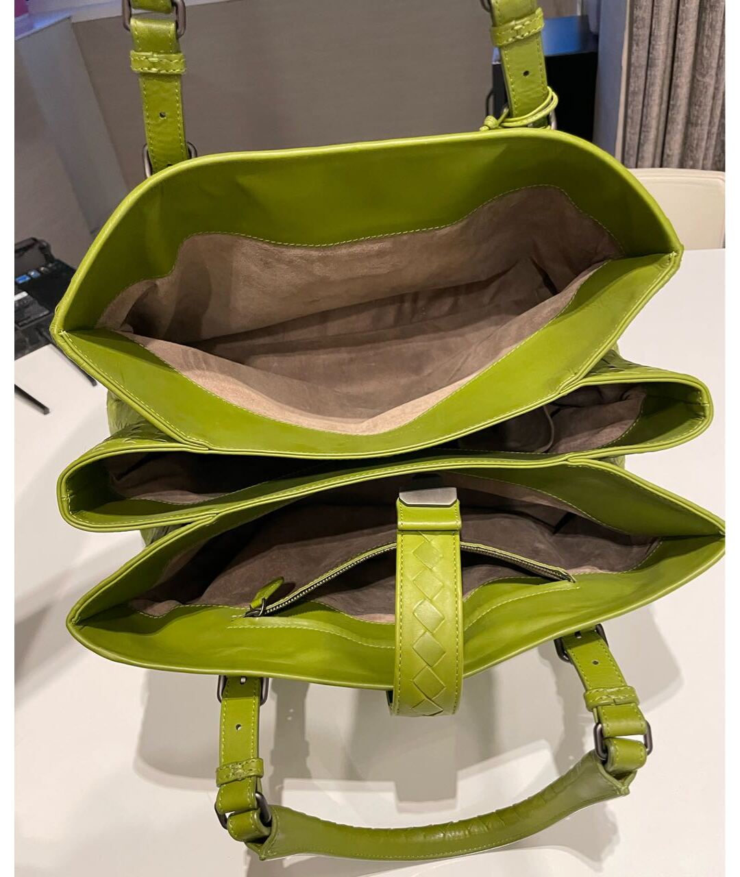 BOTTEGA VENETA Зеленая кожаная сумка тоут, фото 4
