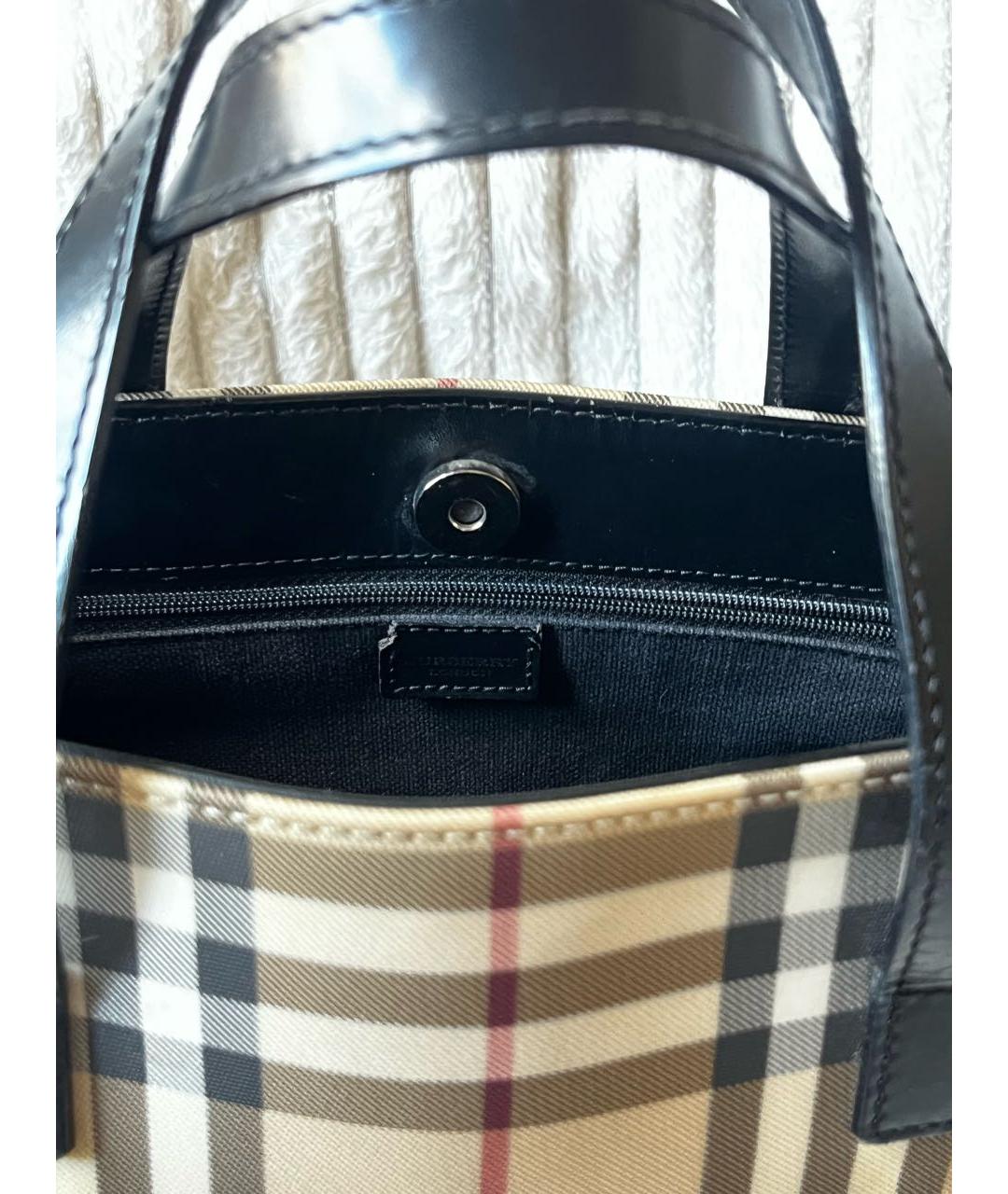 BURBERRY Бежевая кожаная сумка с короткими ручками, фото 3