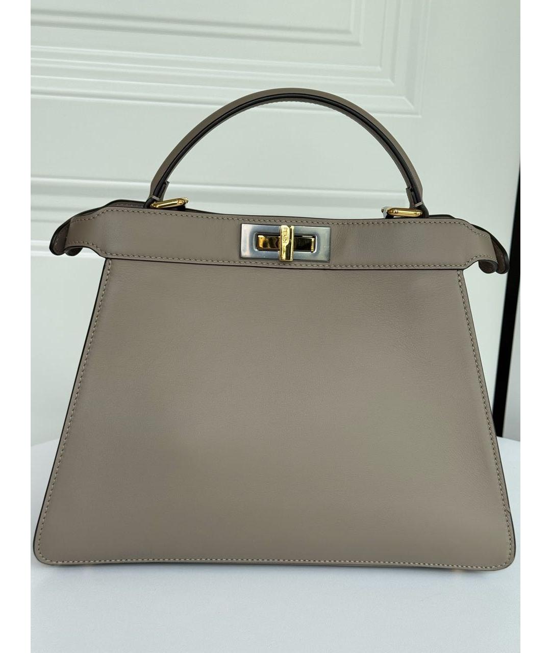 FENDI Кожаная сумка с короткими ручками, фото 2