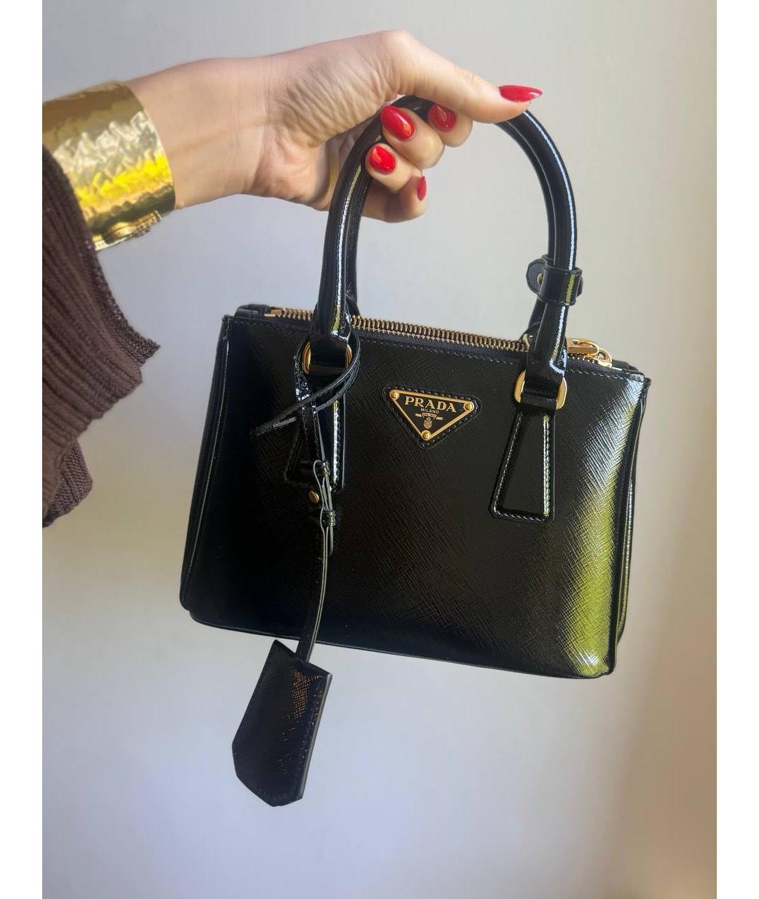 PRADA Черная кожаная сумка с короткими ручками, фото 5