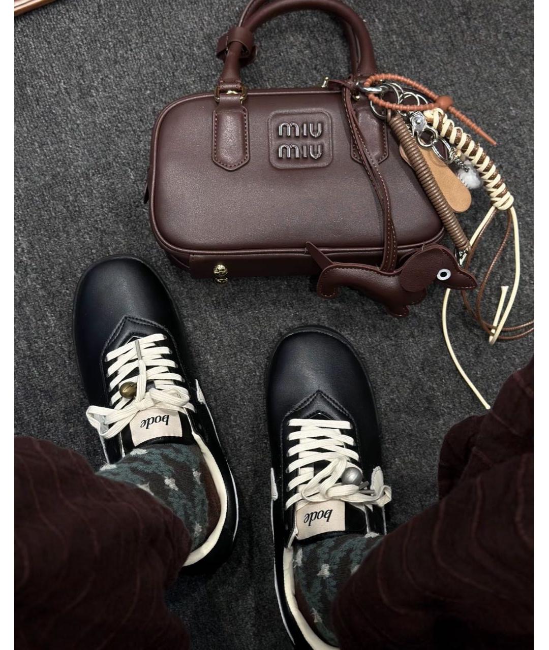 MIU MIU Коричневая кожаная сумка с короткими ручками, фото 2
