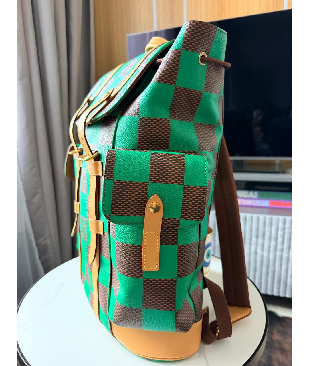 LOUIS VUITTON Зеленый кожаный рюкзак, фото 2