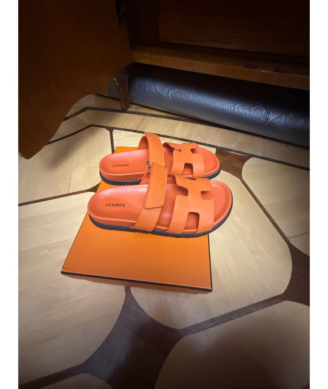 HERMES Оранжевое кожаные шлепанцы, фото 3