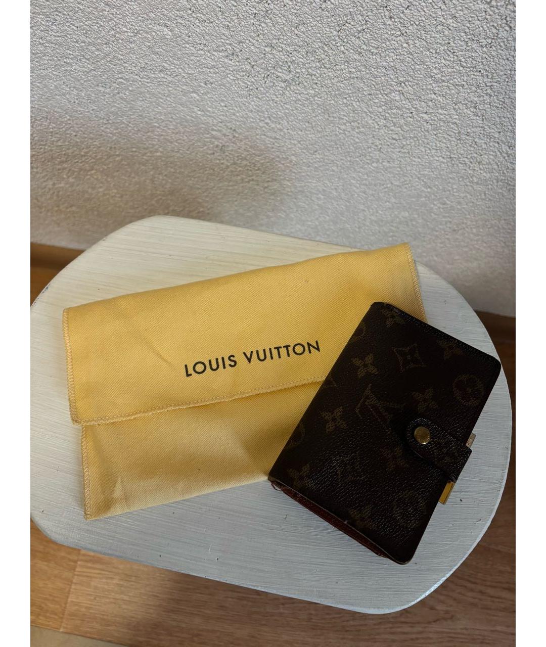 LOUIS VUITTON Коричневый кожаный кошелек, фото 2