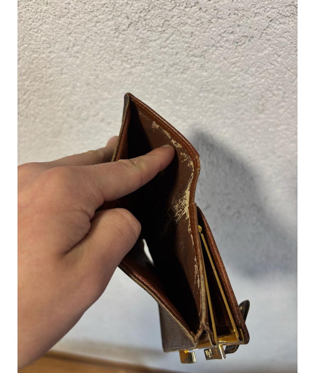 LOUIS VUITTON Коричневый кожаный кошелек, фото 5