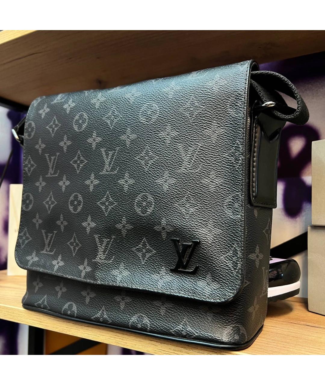 LOUIS VUITTON Черная кожаная сумка на плечо, фото 2