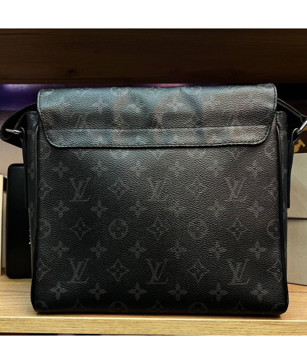 LOUIS VUITTON Черная кожаная сумка на плечо, фото 3