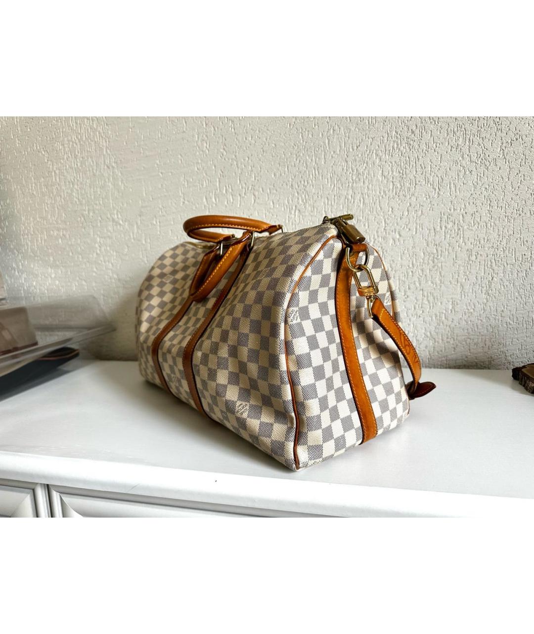 LOUIS VUITTON Белая кожаная дорожная/спортивная сумка, фото 4