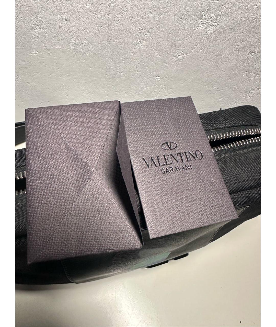 VALENTINO Черная синтетическая сумка на плечо, фото 7