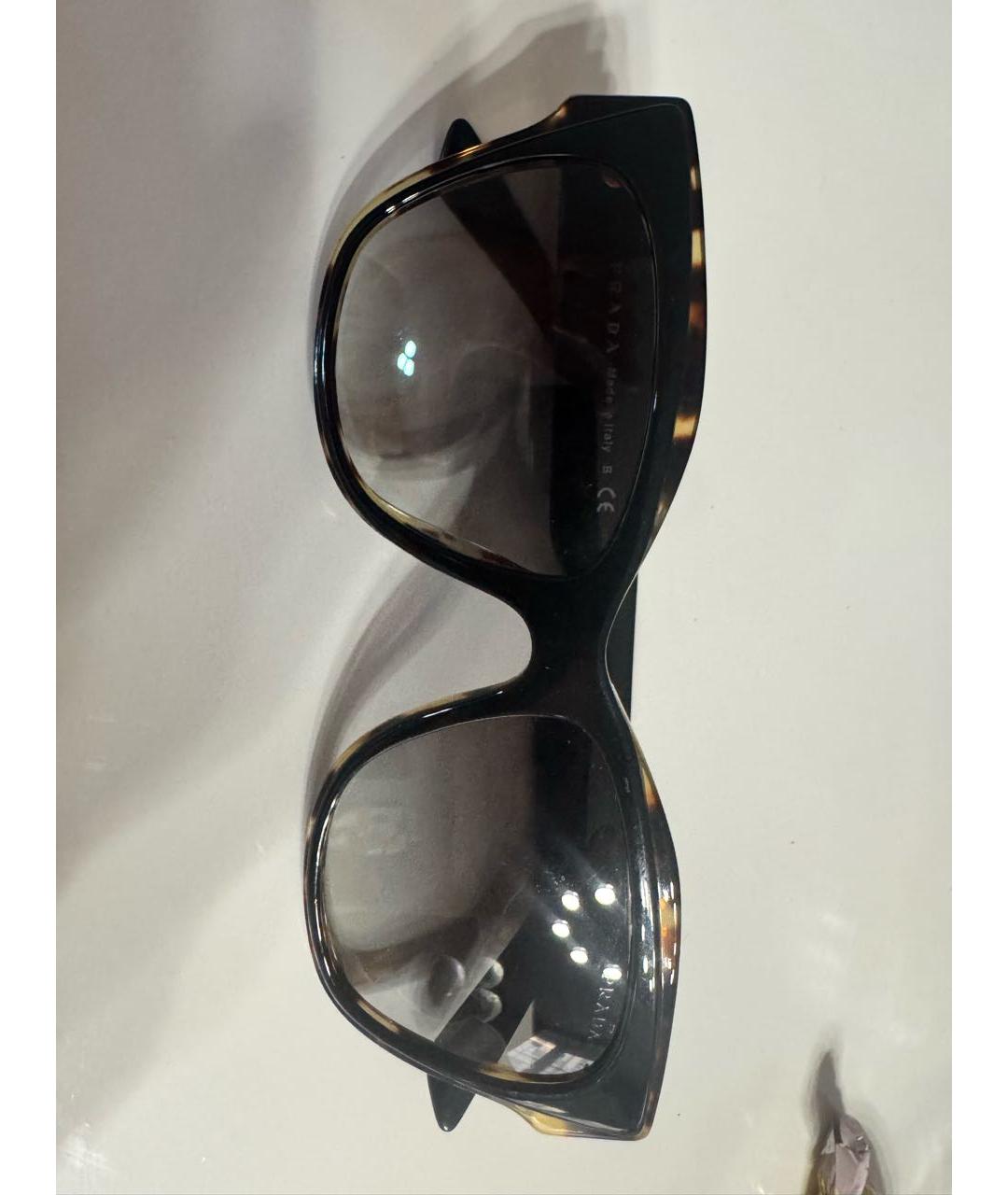 PRADA Черные пластиковые солнцезащитные очки, фото 5