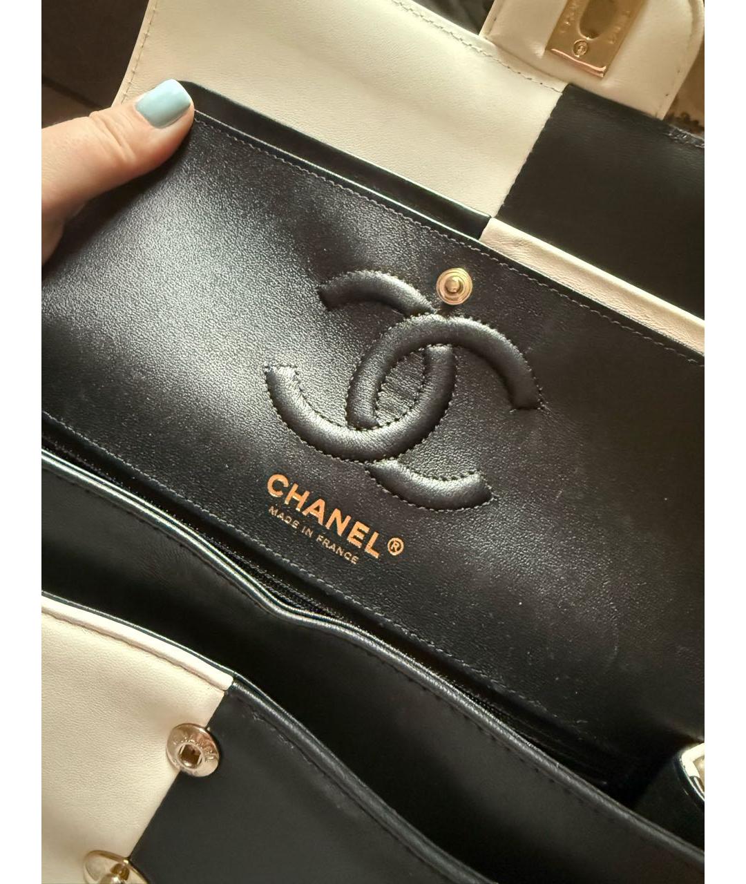 CHANEL Белая кожаная сумка через плечо, фото 4