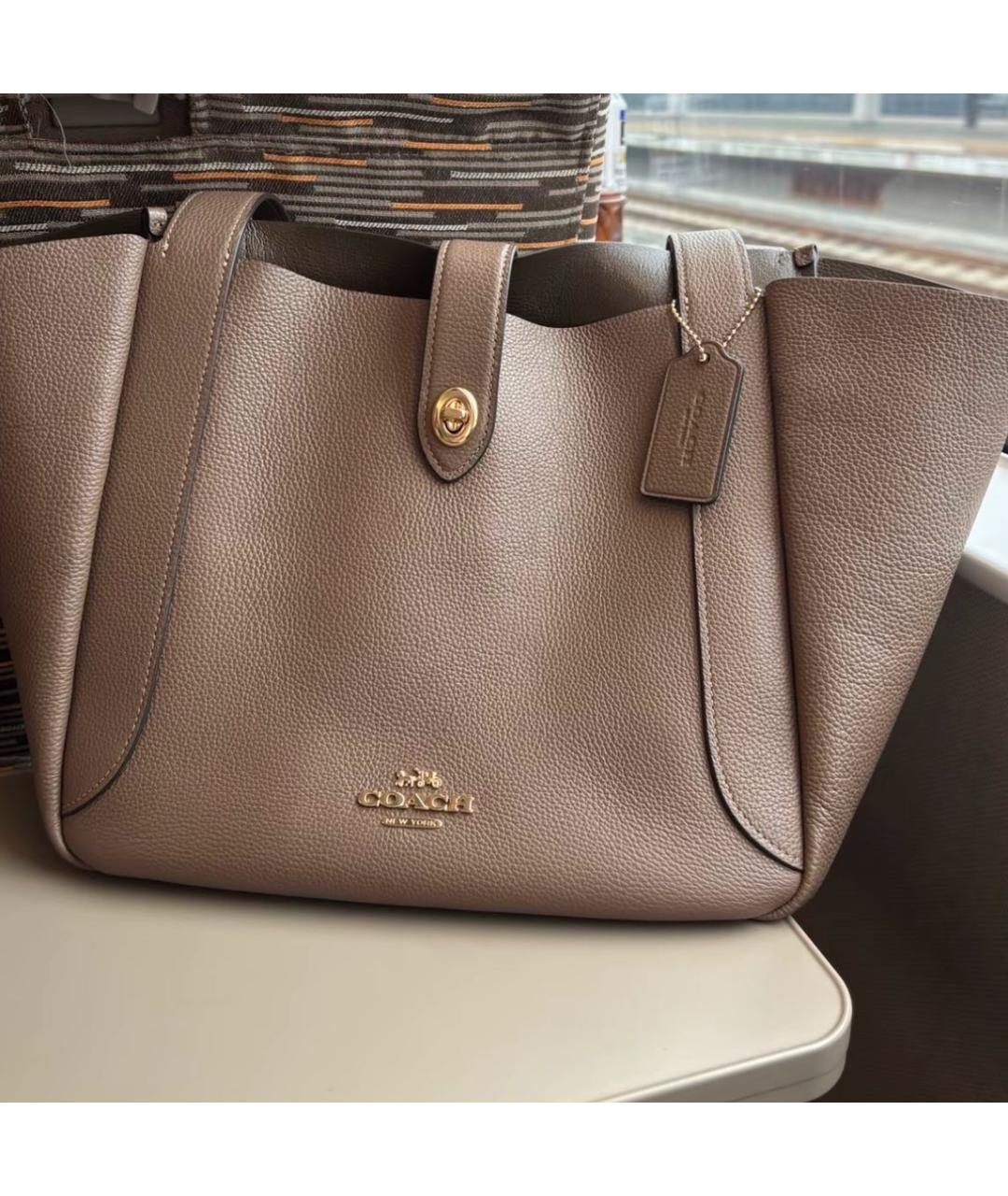 COACH Бежевая кожаная сумка тоут, фото 7