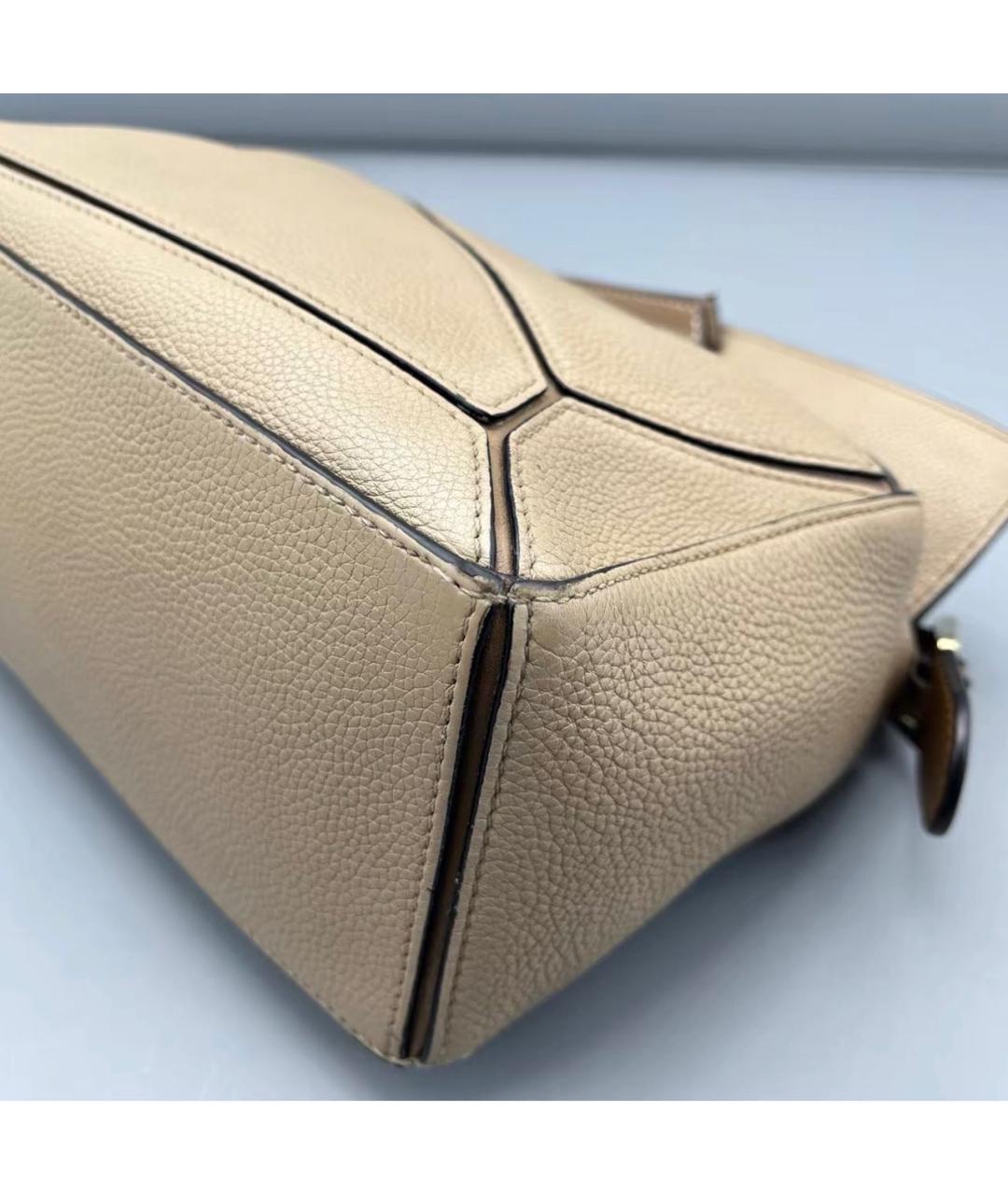 LOEWE Бежевая кожаная сумка с короткими ручками, фото 6