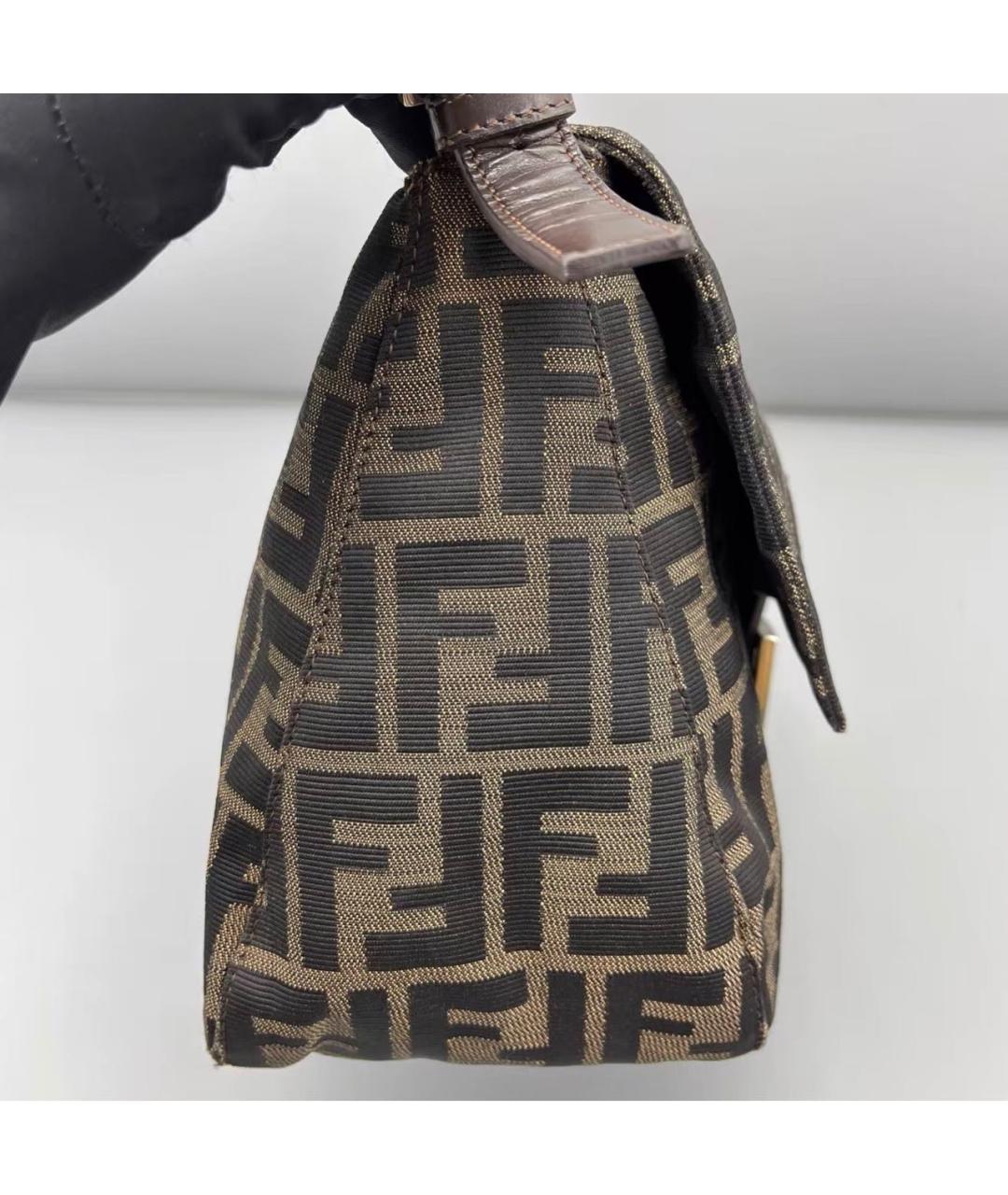 FENDI Коричневая кожаная сумка с короткими ручками, фото 2