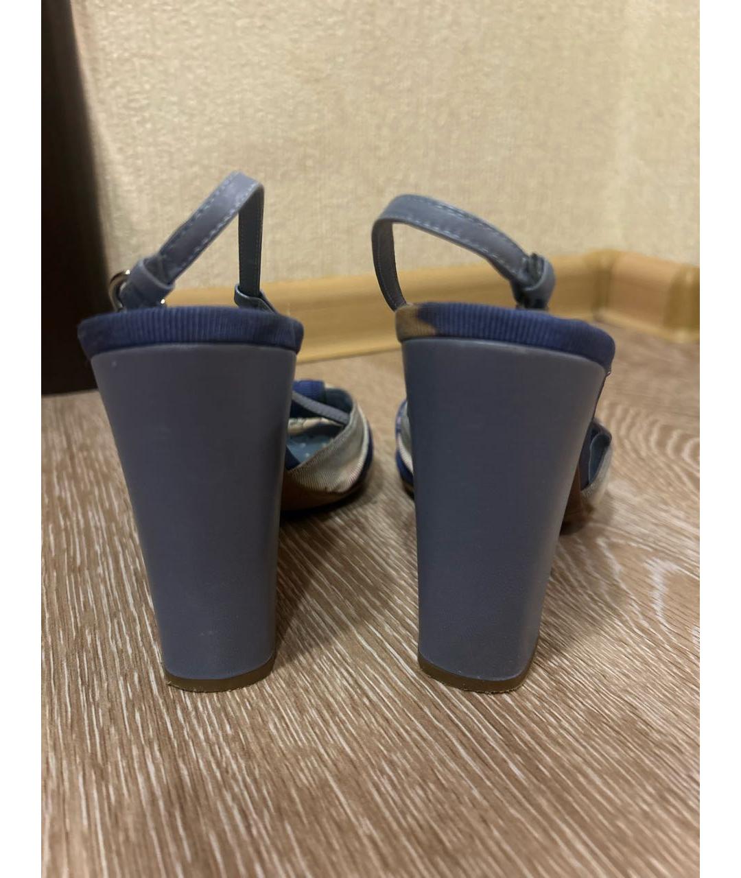 MOSCHINO Темно-синие текстильные босоножки, фото 4