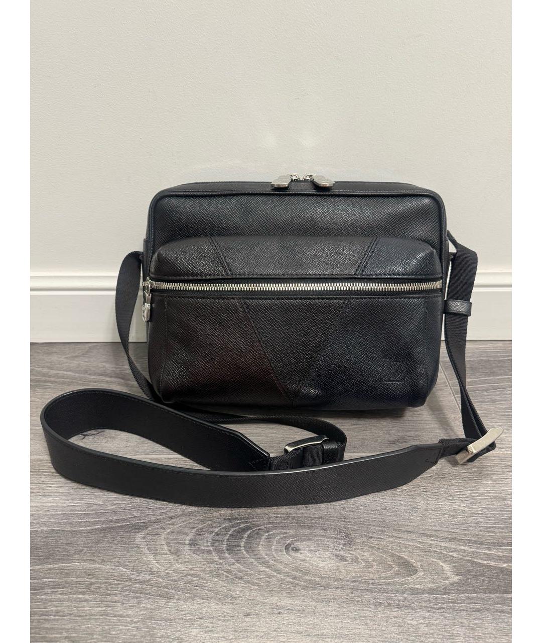 LOUIS VUITTON Черная кожаная сумка на плечо, фото 9