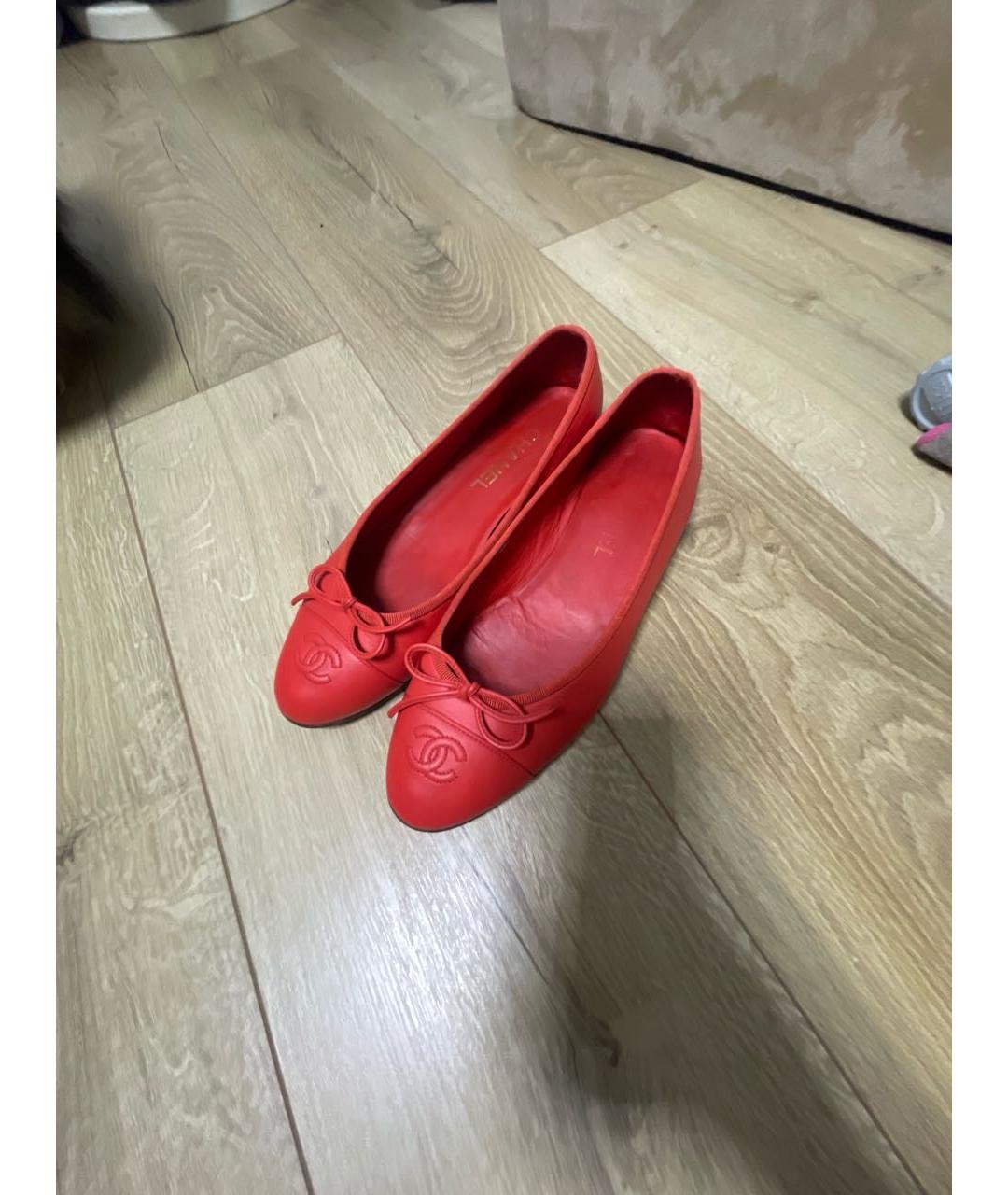 CHANEL Коралловые кожаные балетки, фото 6