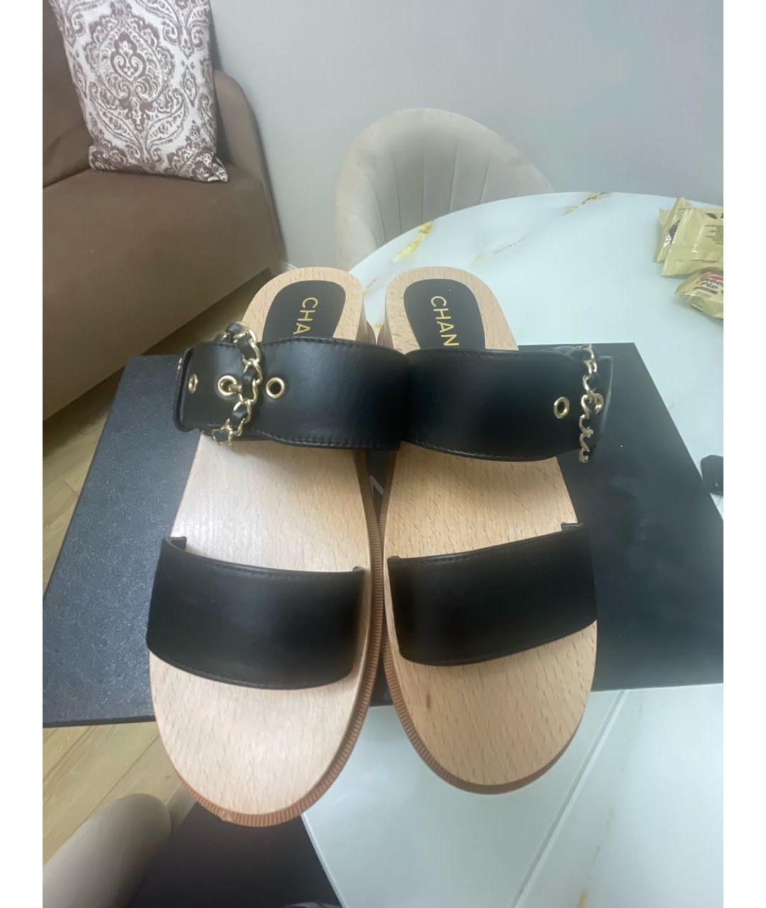 CHANEL Черные кожаные сандалии, фото 3