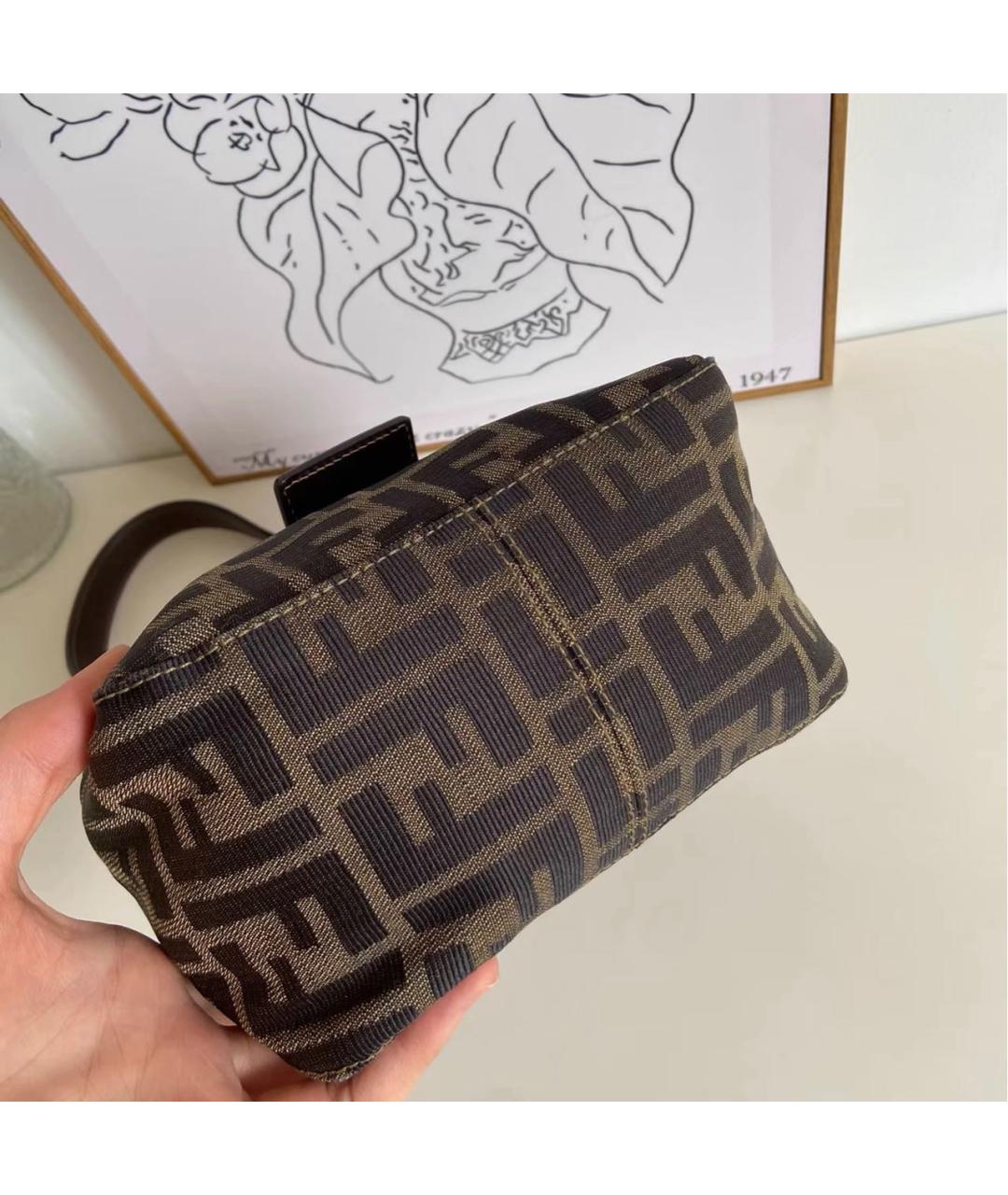 FENDI Коричневая сумка с короткими ручками, фото 6