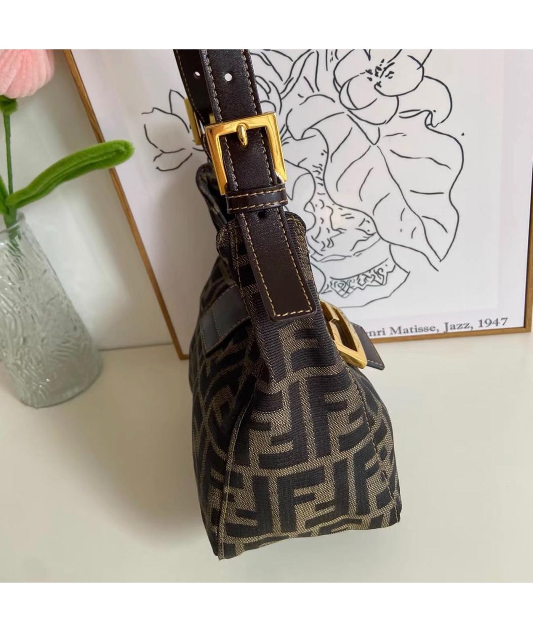 FENDI Коричневая сумка с короткими ручками, фото 3