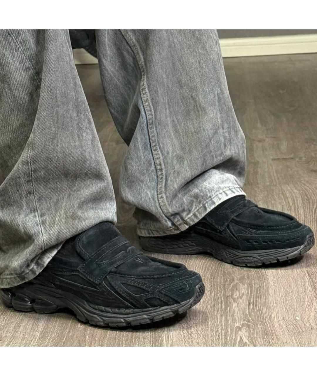 NEW BALANCE Черные замшевые лоферы, фото 5