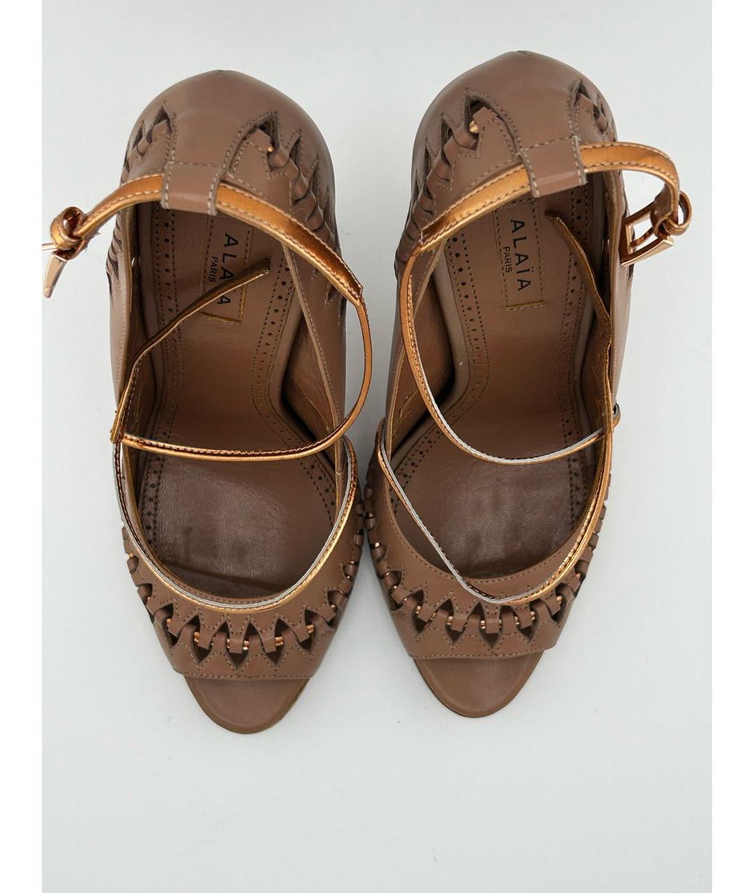 ALAIA Бежевые кожаные туфли, фото 3