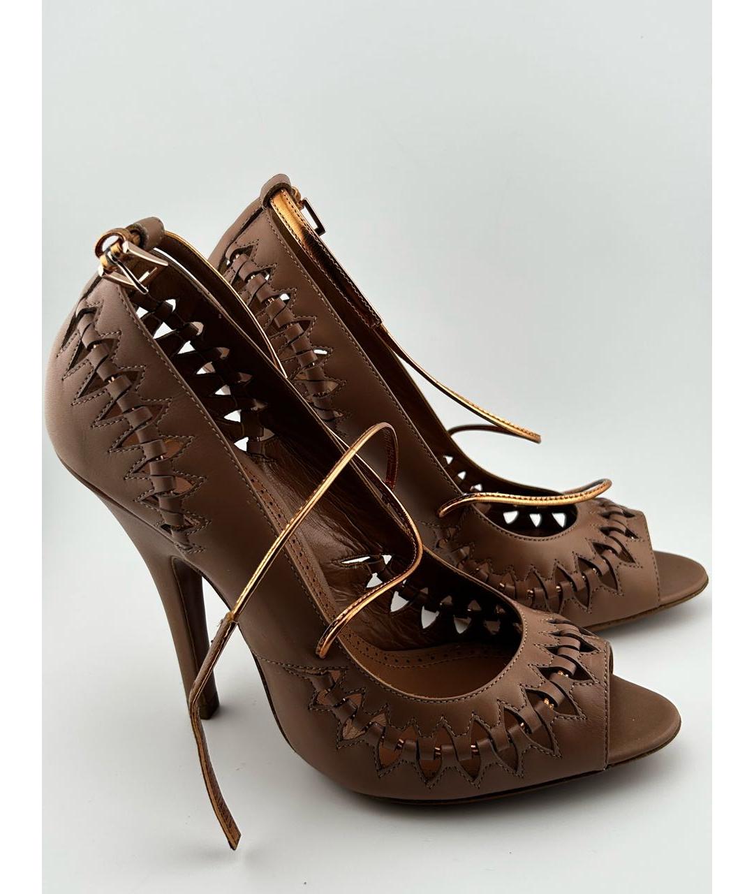 ALAIA Бежевые кожаные туфли, фото 5