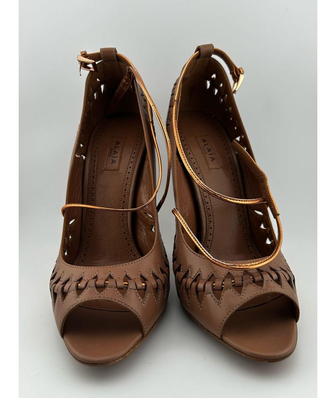 ALAIA Бежевые кожаные туфли, фото 2