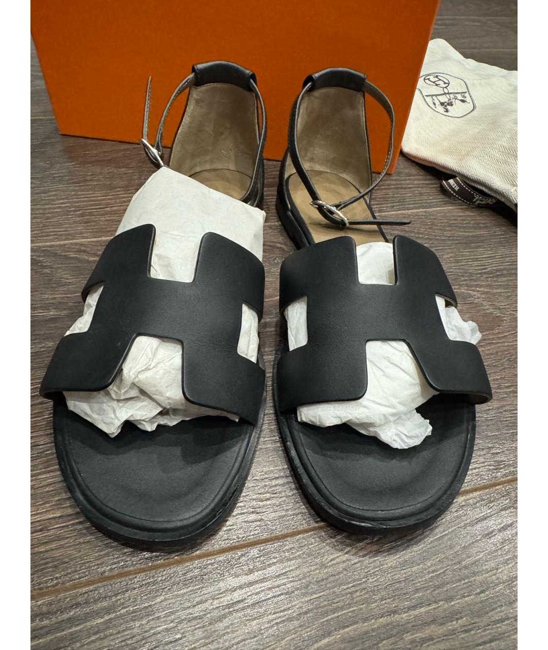 HERMES Черные кожаные сандалии, фото 2