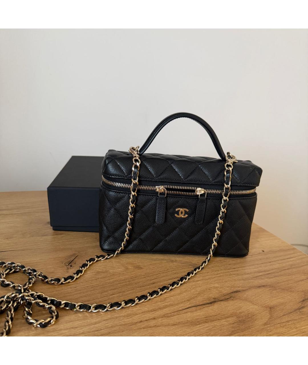 CHANEL Черная кожаная сумка через плечо, фото 9