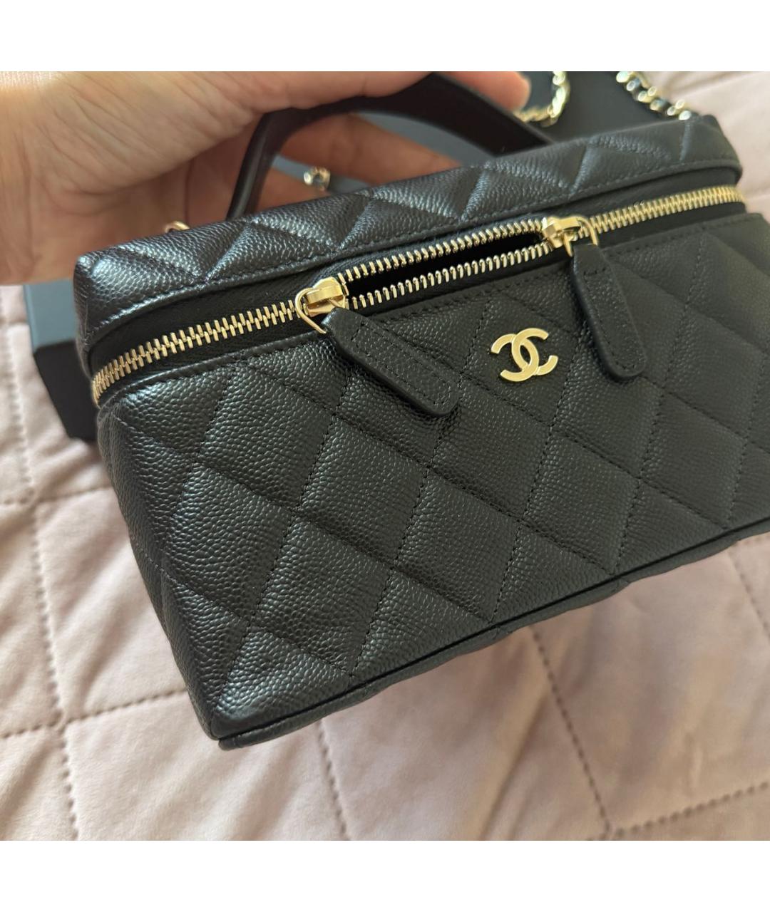 CHANEL Черная кожаная сумка через плечо, фото 4