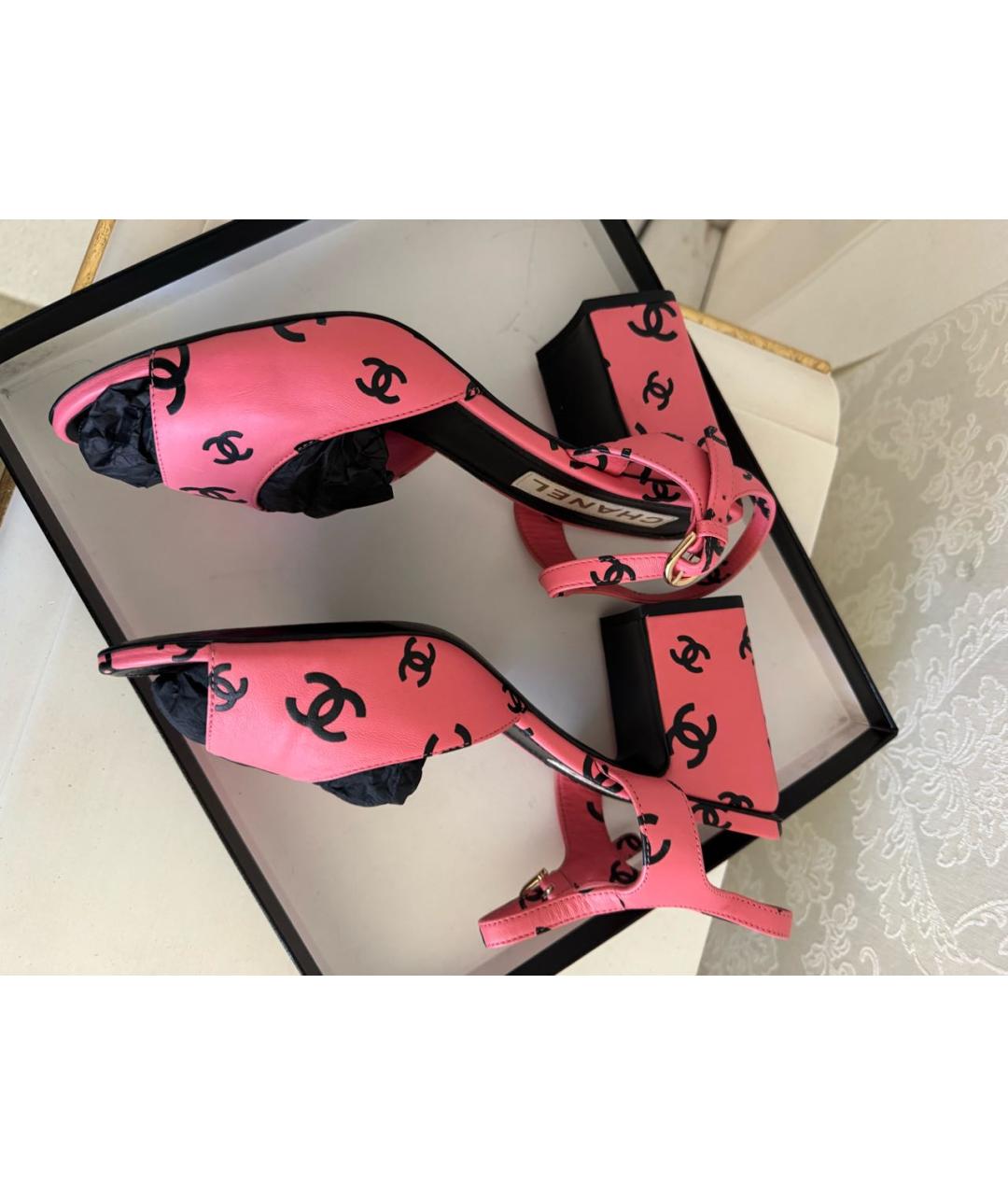 CHANEL Розовые кожаные босоножки, фото 6