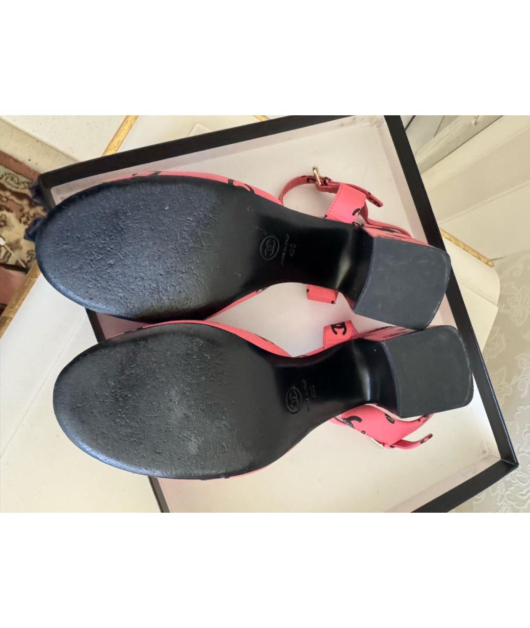 CHANEL Розовые кожаные босоножки, фото 5