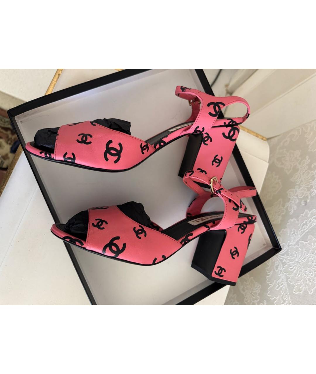 CHANEL Розовые кожаные босоножки, фото 7