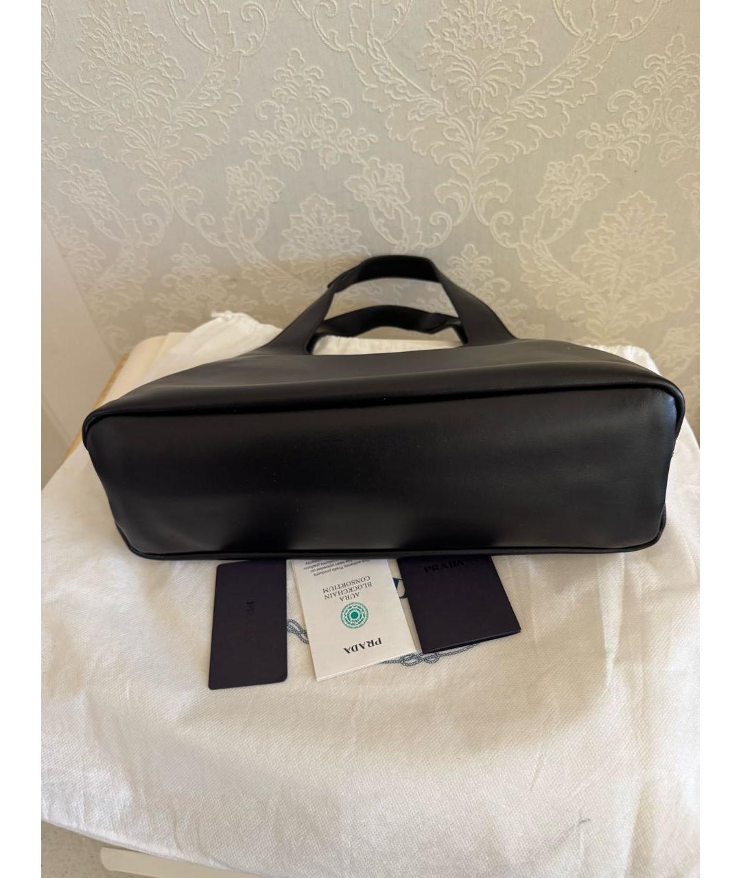 PRADA Черная кожаная сумка с короткими ручками, фото 7
