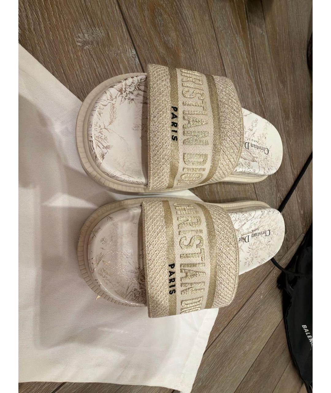 CHRISTIAN DIOR Бежевые текстильные шлепанцы, фото 3