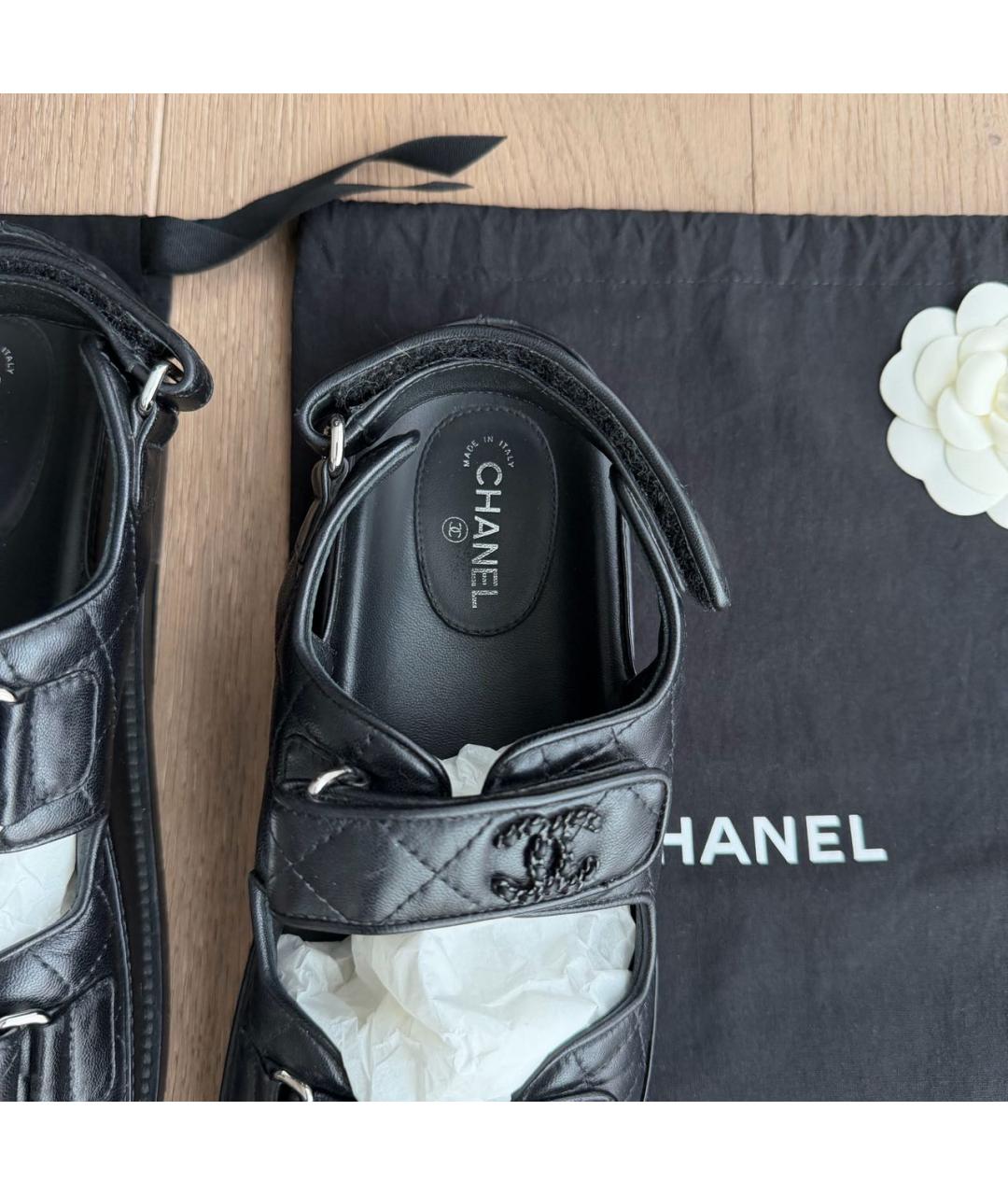 CHANEL Черные кожаные сандалии, фото 4