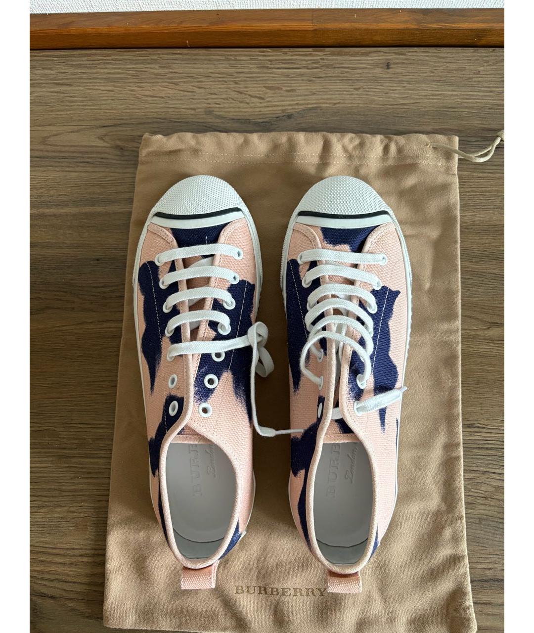 BURBERRY Текстильные низкие кроссовки / кеды, фото 3