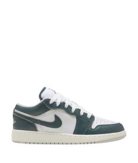 JORDAN Кроссовки