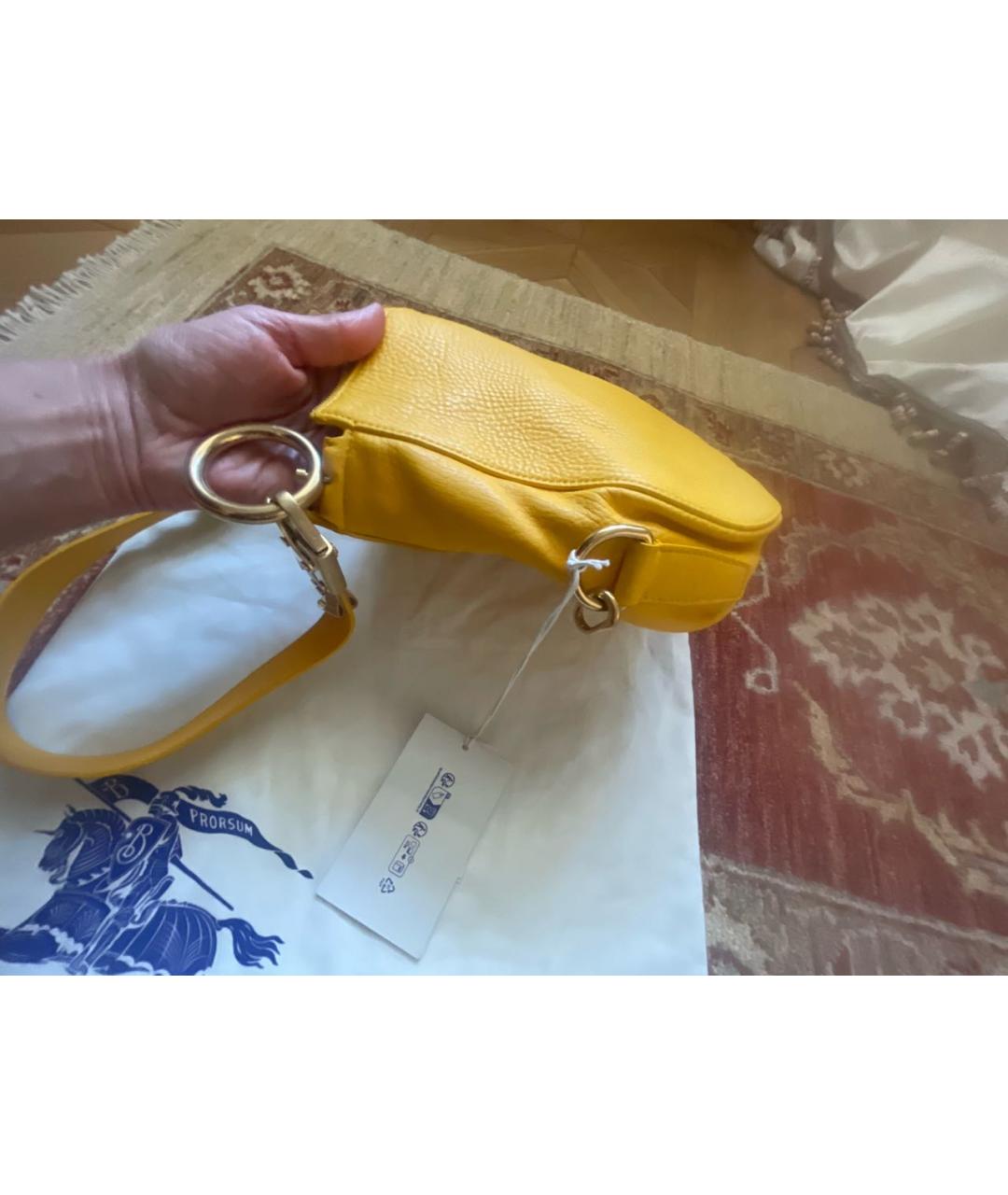 BURBERRY Желтая кожаная сумка с короткими ручками, фото 5