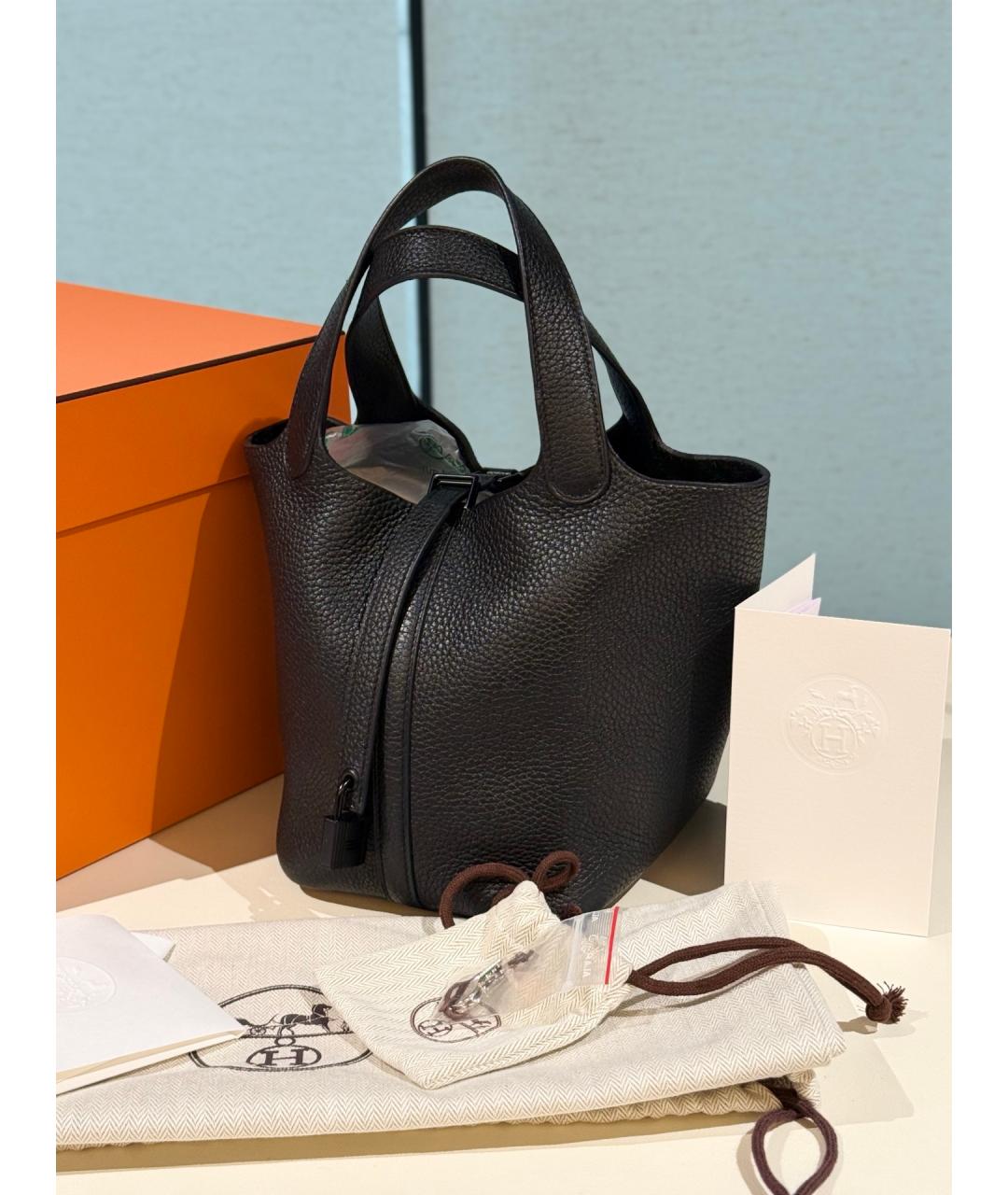 HERMES Черная кожаная сумка с короткими ручками, фото 2